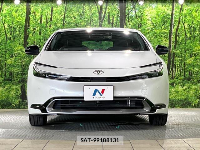 Toyota PRIUS 2023-06 8219345-13