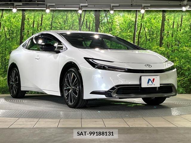 Toyota PRIUS 2023-06 8219345-15