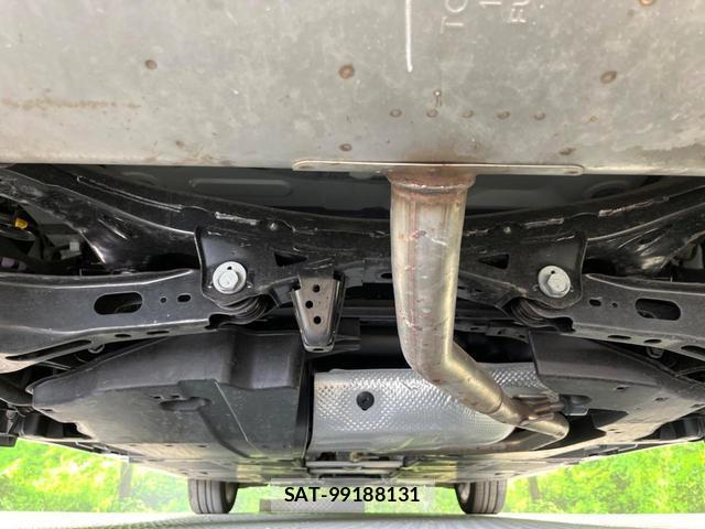 Toyota PRIUS 2023-06 8219345-18