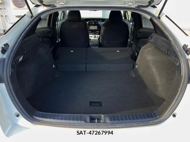 Toyota PRIUS 2016-07 8219440-12