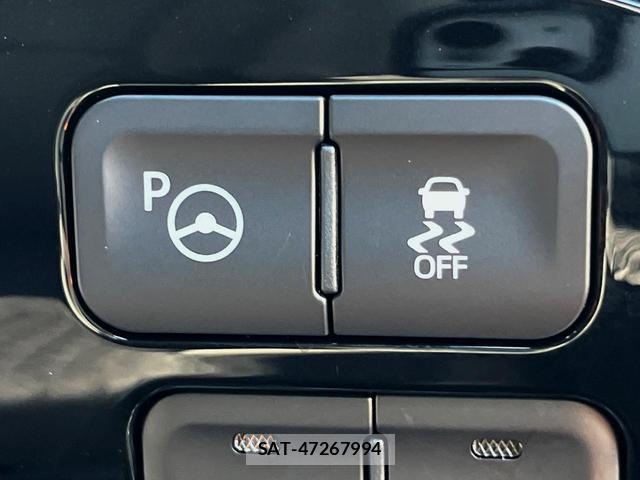 Toyota PRIUS 2016-07 8219440-5