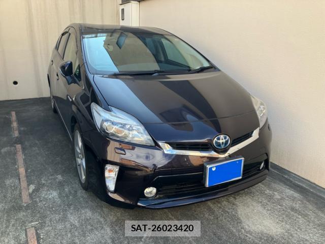 Toyota PRIUS 2012-09 8219566-1