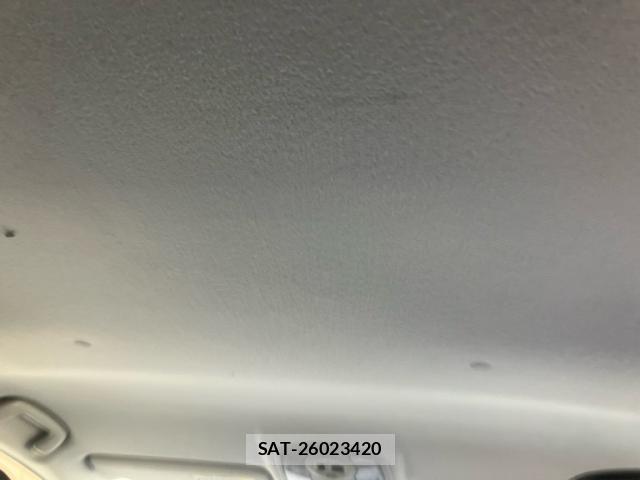 Toyota PRIUS 2012-09 8219566-16