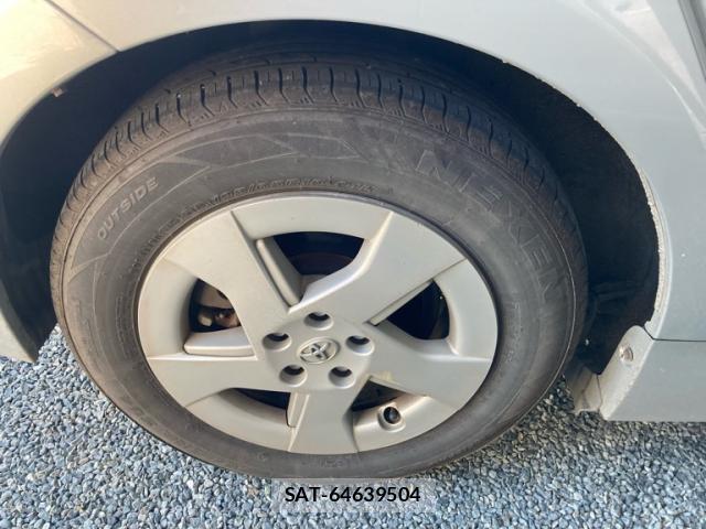 Toyota PRIUS 2010-01 8219776-13
