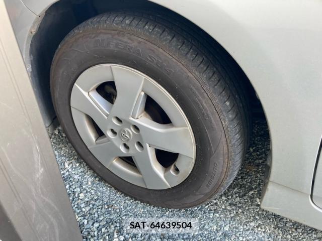 Toyota PRIUS 2010-01 8219776-3