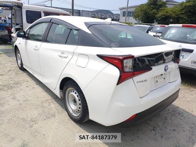 Toyota PRIUS 2020-07 8219976-5