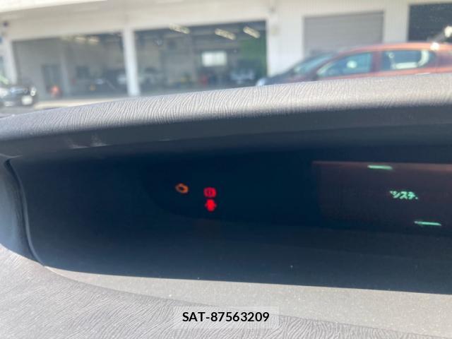 Toyota PRIUS 2009-10 8220032-11
