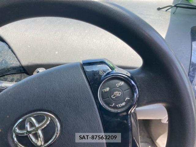 Toyota PRIUS 2009-10 8220032-8