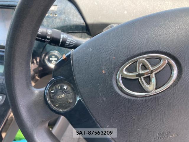 Toyota PRIUS 2009-10 8220032-9