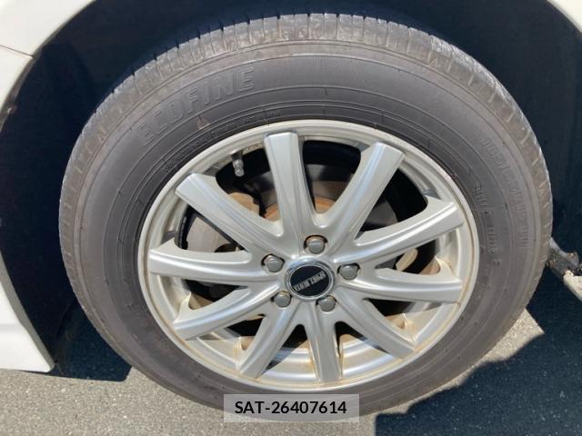 Toyota PRIUS 2009-12 8220044-13