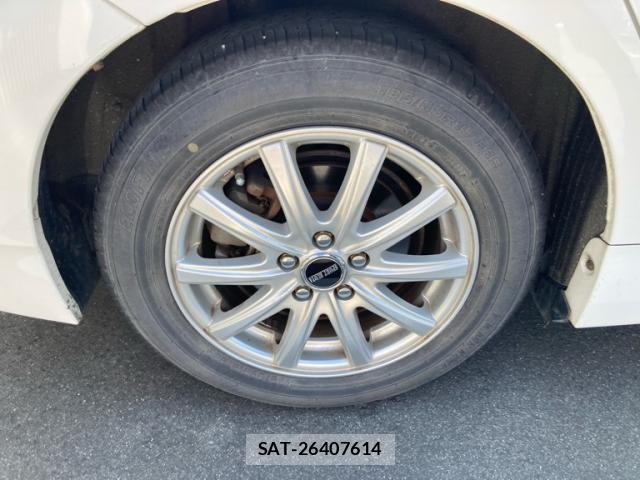 Toyota PRIUS 2009-12 8220044-3