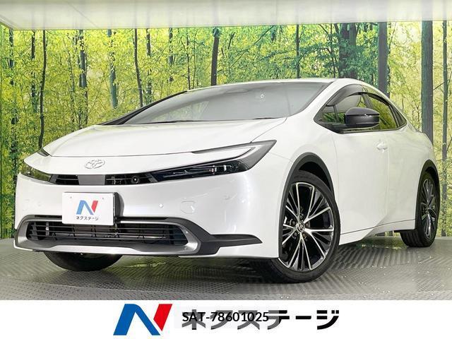 Toyota PRIUS 2023-02 8220111-0