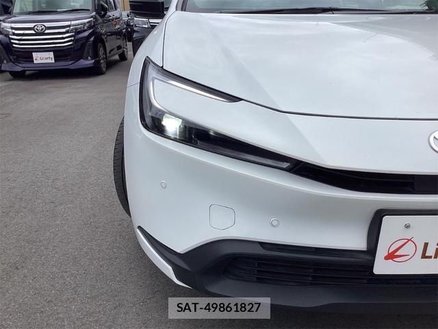 Toyota PRIUS 2023-05 8220156-12