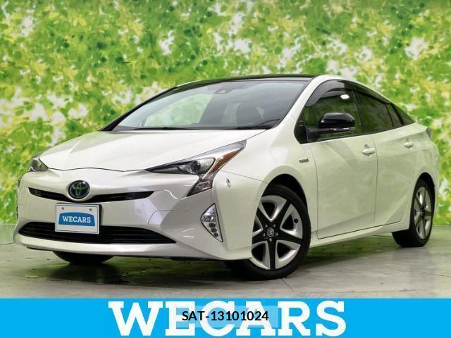 Toyota PRIUS 2018-04 8220181-0