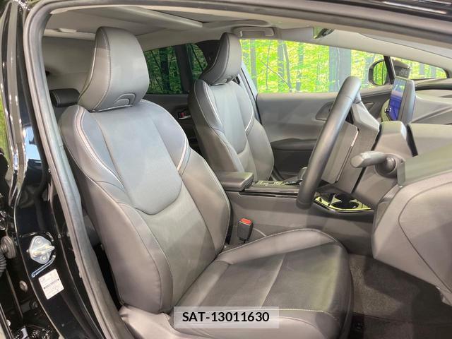 Toyota PRIUS 2023-11 8220222-10
