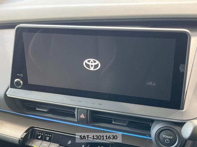 Toyota PRIUS 2023-11 8220222-3