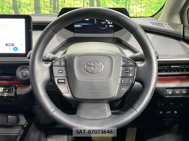 Toyota PRIUS 2024-03 8220261-11