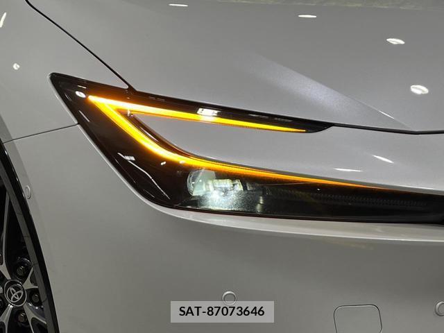 Toyota PRIUS 2024-03 8220261-12