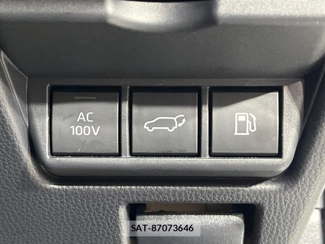 Toyota PRIUS 2024-03 8220261-7