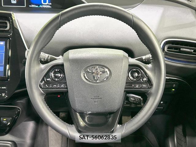 Toyota PRIUS 2019-09 8220287-10