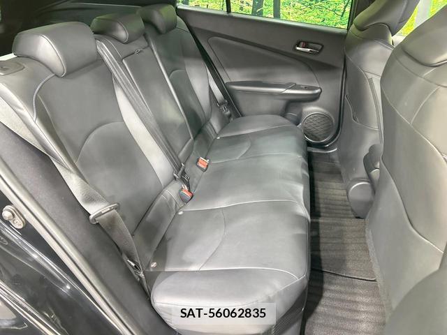Toyota PRIUS 2019-09 8220287-8