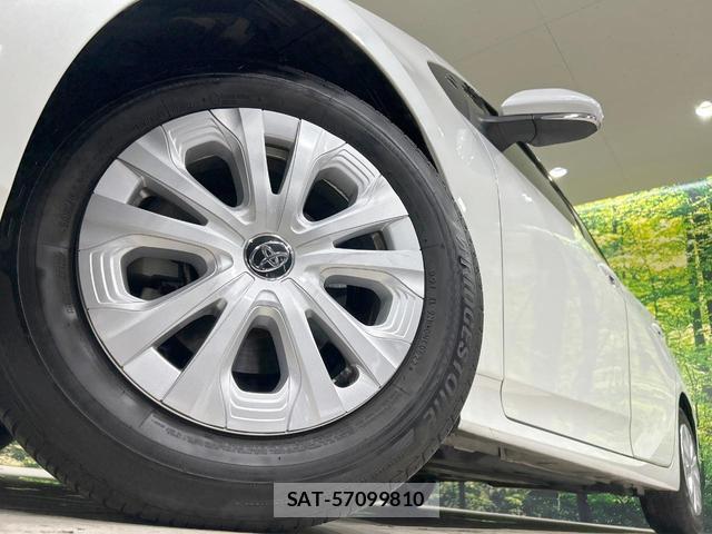 Toyota PRIUS 2022-03 8220291-12