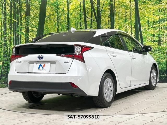 Toyota PRIUS 2022-03 8220291-16