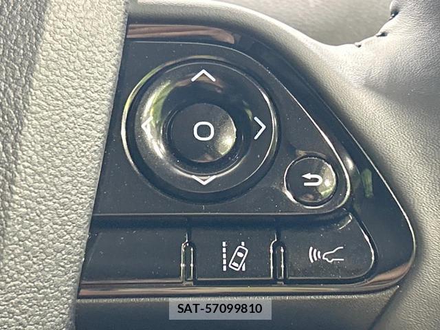 Toyota PRIUS 2022-03 8220291-4