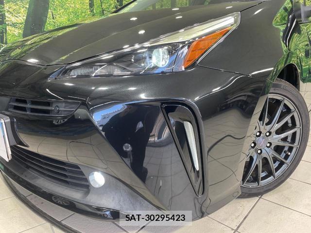 Toyota PRIUS 2022-03 8220414-11