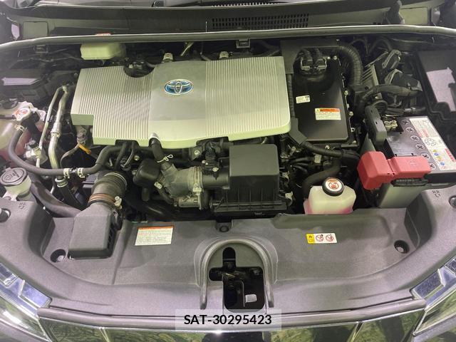 Toyota PRIUS 2022-03 8220414-17