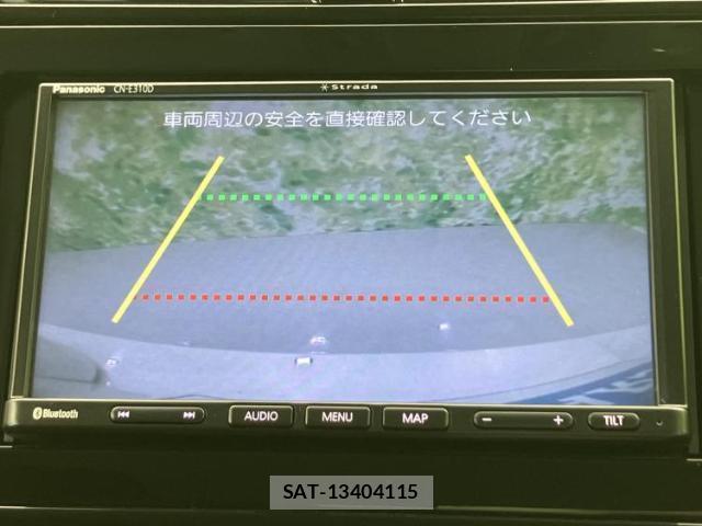 Toyota PRIUS 2016-05 8220472-11