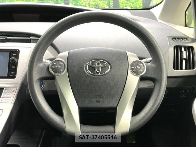 Toyota PRIUS 2015-03 8220532-10