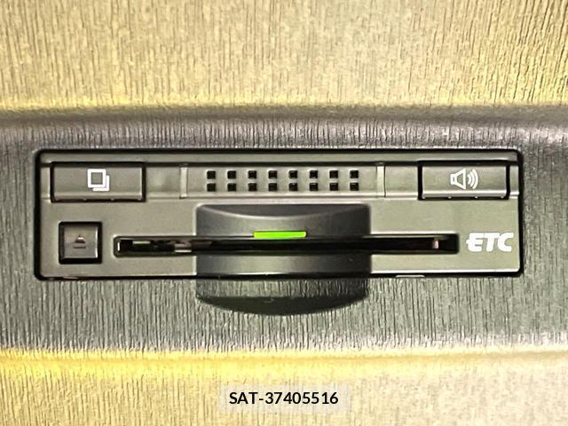 Toyota PRIUS 2015-03 8220532-5