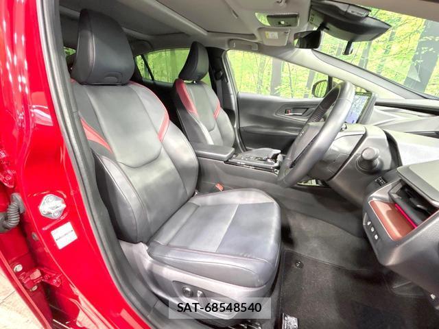 Toyota PRIUS 2023-08 8220560-9