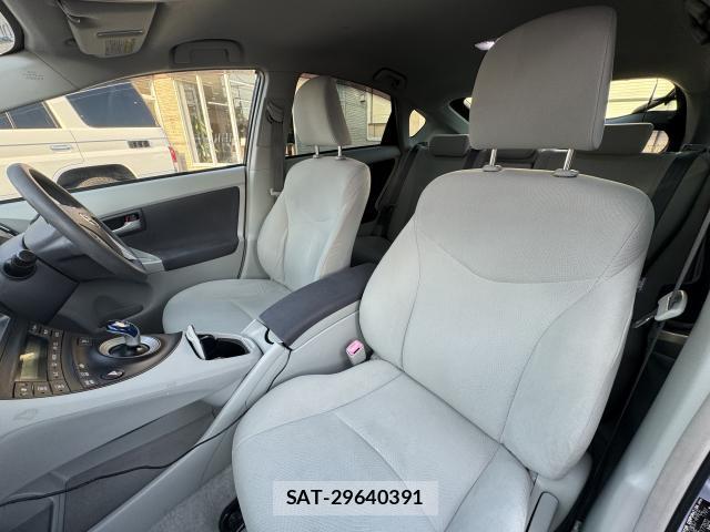 Toyota PRIUS 2010-06 8220614-5