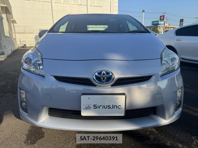 Toyota PRIUS 2010-06 8220614-9