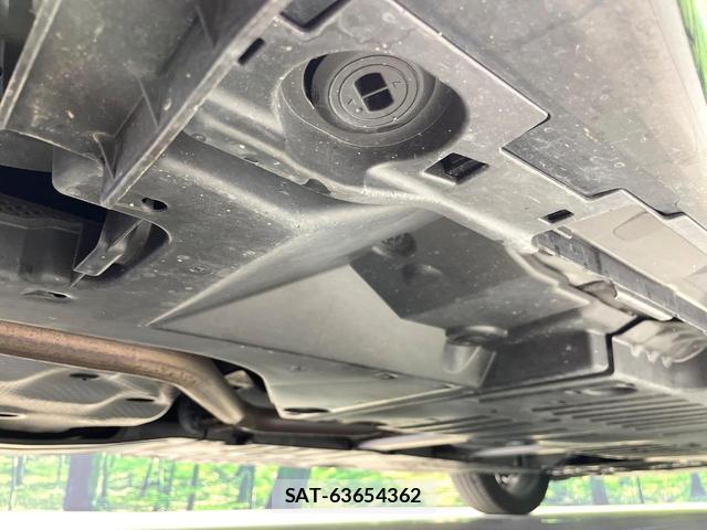 Toyota PRIUS 2024-07 8220769-18