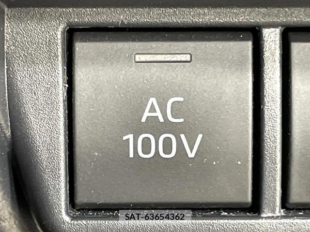 Toyota PRIUS 2024-07 8220769-6