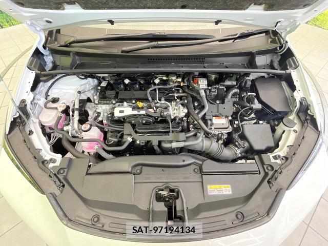 Toyota PRIUS 2024-11 8220967-15