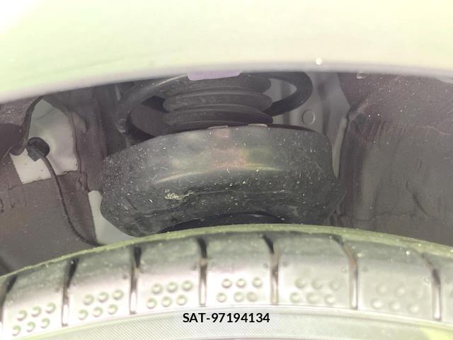 Toyota PRIUS 2024-11 8220967-17