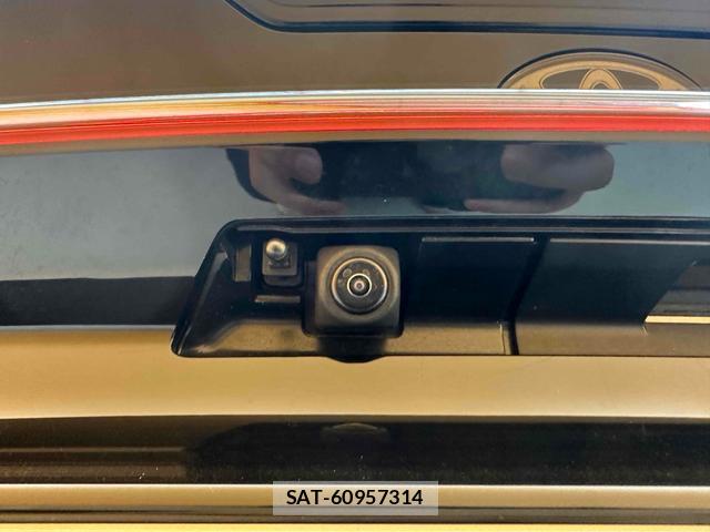 Toyota PRIUS 2024-11 8221043-14