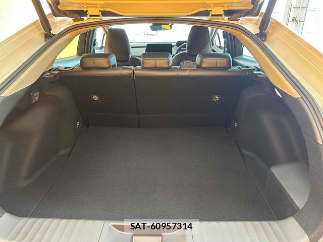 Toyota PRIUS 2024-11 8221043-15