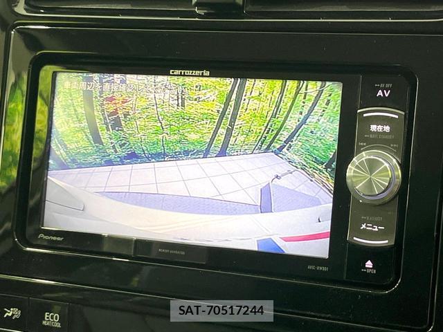 Toyota PRIUS 2018-06 8221092-4