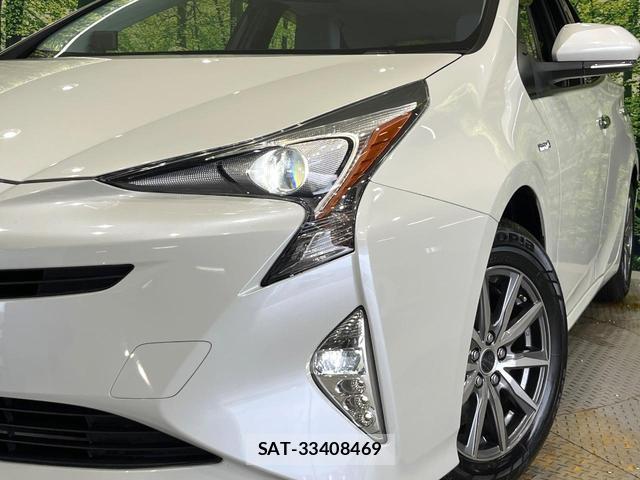 Toyota PRIUS 2016-06 8221096-12