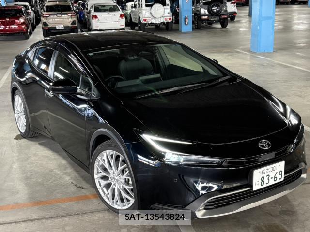 Toyota PRIUS 2023-05 8221219-0