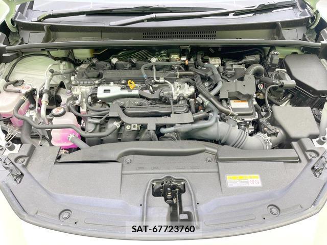 Toyota PRIUS 2023-06 8221228-17