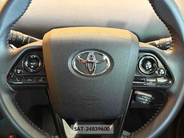 Toyota PRIUS 2019-08 8221301-17