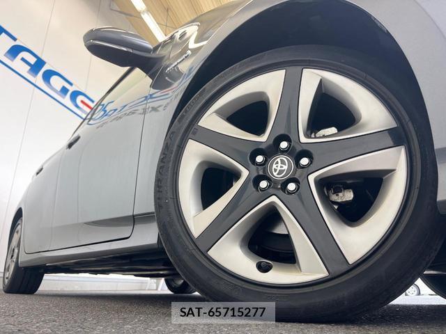 Toyota PRIUS 2020-03 8221349-13