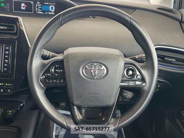Toyota PRIUS 2020-03 8221349-8