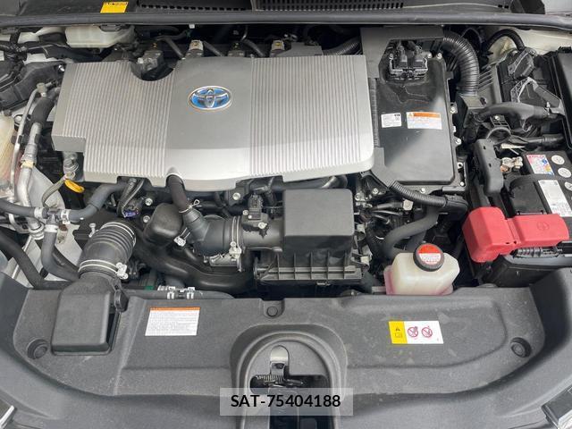 Toyota PRIUS 2016-05 8221350-18